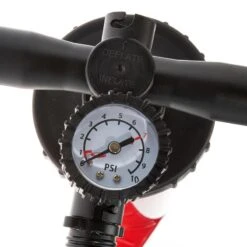 Quechua POMPE À MAIN DOUBLE ACTION 5,2 L ET 7 PSI - RECOMMANDÉE POUR TENTE GONFLABLE -Kit Camp Aventure Magasin pompe a main double action 52 l et 7 psi recommandee pour tente gonflable 5