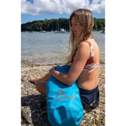 Aquapac Sac étanche 25L Heavyweight Avec Bandoulière Blu -Kit Camp Aventure Magasin sac etanche 25l heavyweight avec bandouliere blu 5