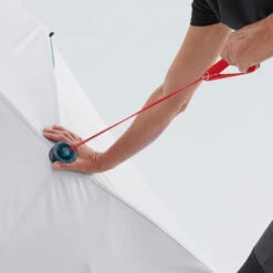 Quechua Tente De Camping - 2 SECONDS EASY - 2 Places - Fresh & Black 13 Quechua Tente De Camping - 2 SECONDS EASY - 2 Places - Fresh & Black -Kit Camp Aventure Magasin tente de camping 2 seconds easy 2 places fresh and black 3